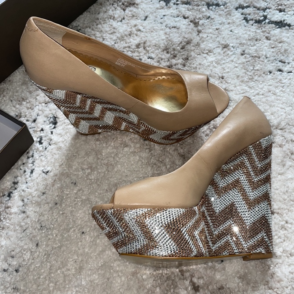 BEBE WEDGES! BRAND NEW!!! Metallic with Tan leather! Size: 6. Comes with Box!